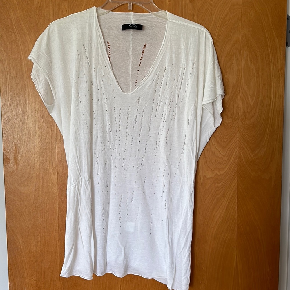 CUT25 by YIGAL AZROUEL Distressed tshirt white small